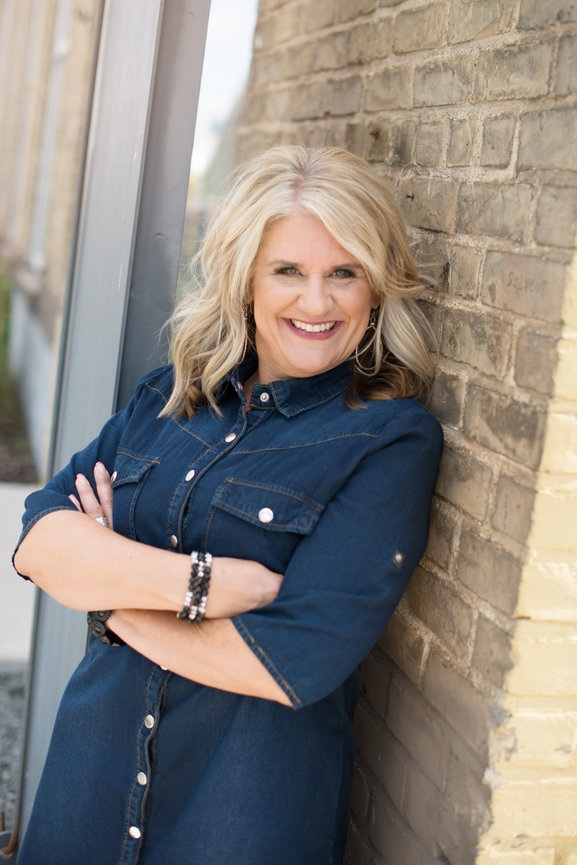 Kim Larson